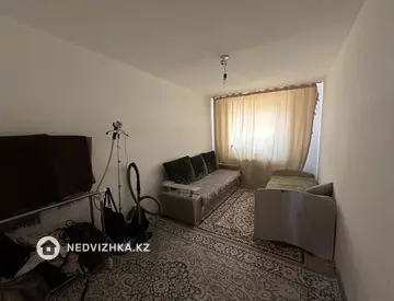 3-комнатная квартира, этаж 8 из 10, 65 м²