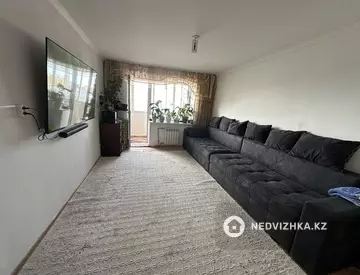 3-комнатная квартира, этаж 8 из 10, 65 м²