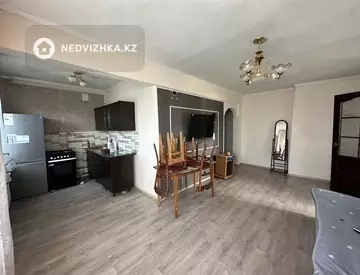3-комнатная квартира, этаж 5 из 5, 49 м²
