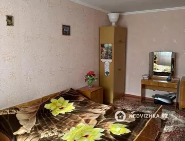 3-комнатная квартира, этаж 2 из 5, 62 м²