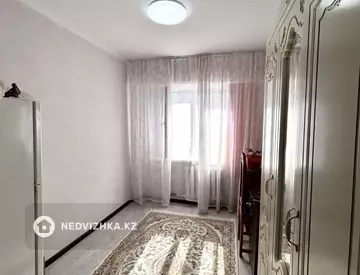 3-комнатная квартира, этаж 1 из 5, 60 м²