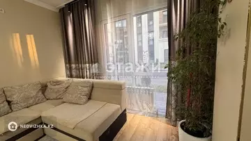 3-комнатная квартира, этаж 1 из 4, 93 м²