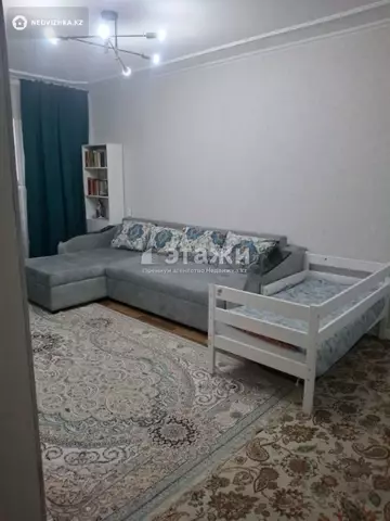 2-комнатная квартира, этаж 3 из 5, 45 м²