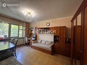 1-комнатная квартира, этаж 4 из 5, 39 м²