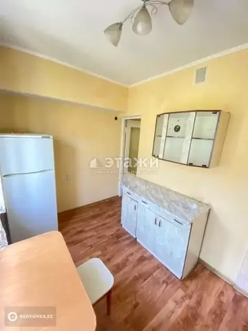 1-комнатная квартира, этаж 4 из 5, 33 м²