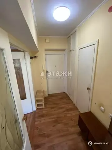 1-комнатная квартира, этаж 4 из 5, 33 м²