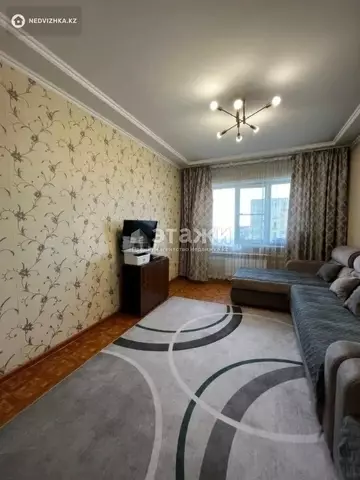 3-комнатная квартира, этаж 7 из 9, 80 м²