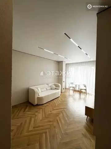 3-комнатная квартира, этаж 2 из 12, 57 м²