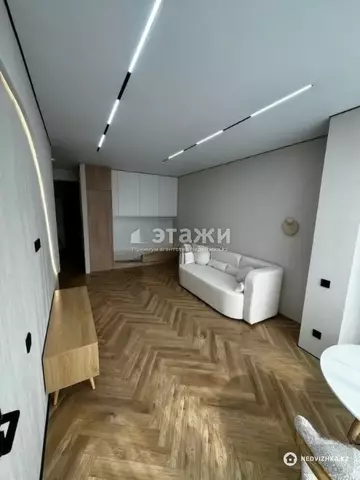 3-комнатная квартира, этаж 2 из 12, 57 м²