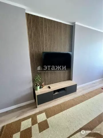 2-комнатная квартира, этаж 9 из 15, 50 м²