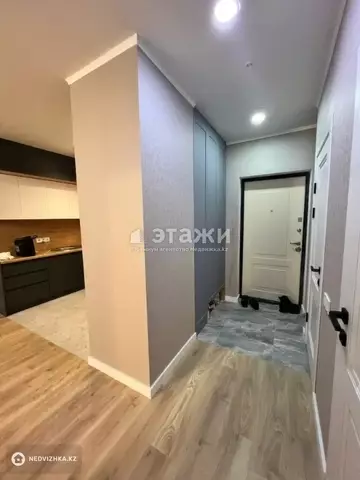 2-комнатная квартира, этаж 9 из 15, 50 м²