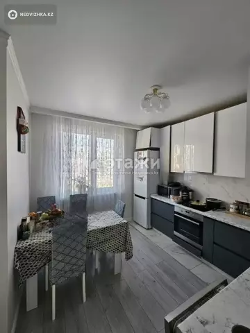 3-комнатная квартира, этаж 12 из 13, 88 м²