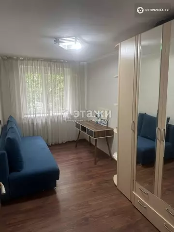 3-комнатная квартира, этаж 3 из 4, 56 м², на длительный срок