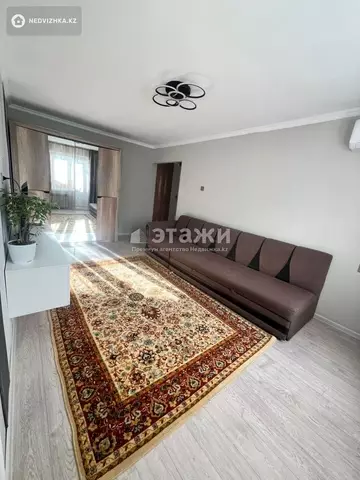 2-комнатная квартира, этаж 5 из 5, 46 м², на длительный срок