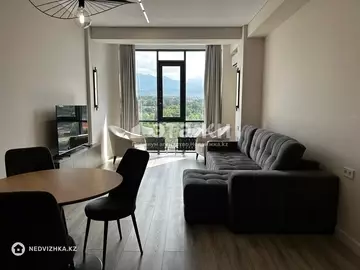 2-комнатная квартира, этаж 10 из 12, 64 м², на длительный срок