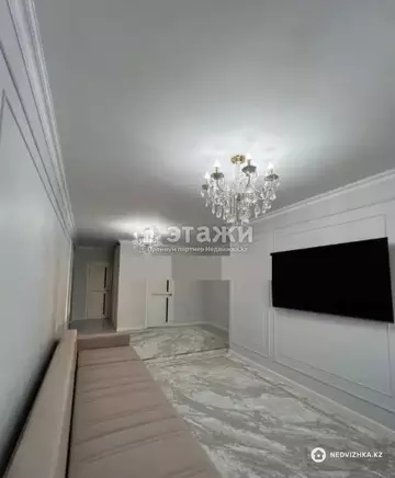 3-комнатная квартира, этаж 5 из 12, 74 м²