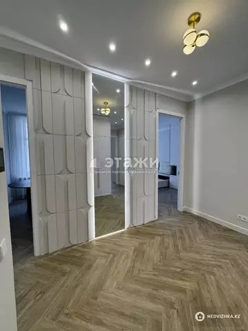 3-комнатная квартира, этаж 9 из 17, 89 м²