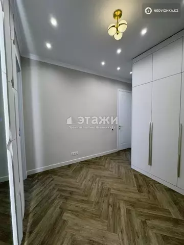 3-комнатная квартира, этаж 9 из 17, 89 м²