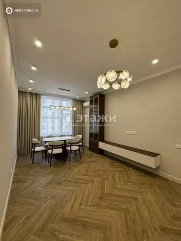3-комнатная квартира, этаж 9 из 17, 89 м²