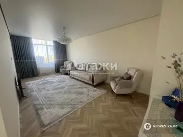 3-комнатная квартира, этаж 11 из 12, 93 м²