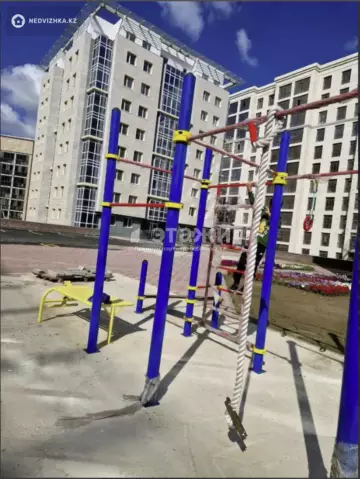 3-комнатная квартира, этаж 7 из 9, 100 м²