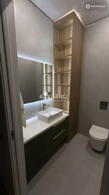3-комнатная квартира, этаж 10 из 16, 113 м²