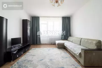 3-комнатная квартира, этаж 8 из 24, 114 м²