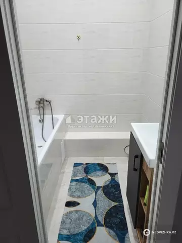 3-комнатная квартира, этаж 12 из 15, 90 м²