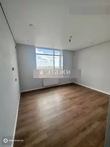 3-комнатная квартира, этаж 19 из 20, 88 м²