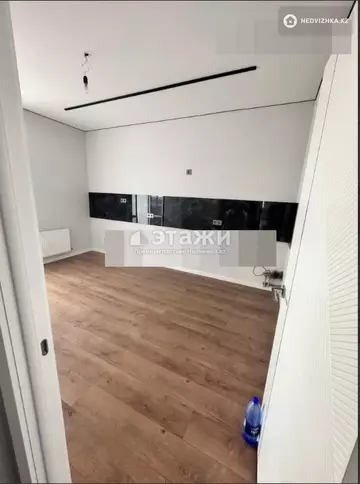 3-комнатная квартира, этаж 19 из 20, 88 м²