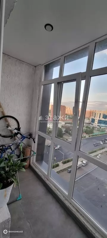 2-комнатная квартира, этаж 12 из 13, 63 м²