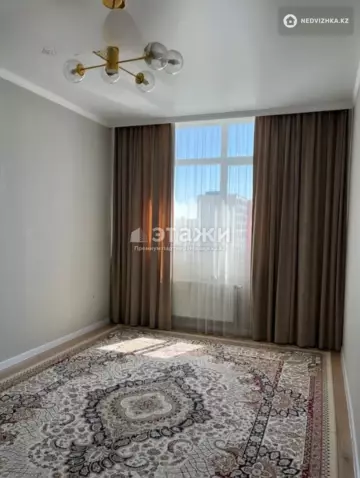 3-комнатная квартира, этаж 4 из 23, 100 м²