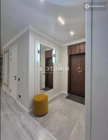 3-комнатная квартира, этаж 7 из 9, 90 м²
