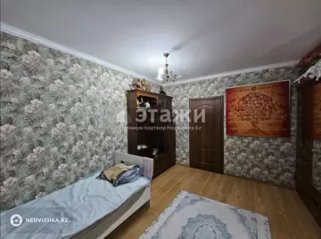 3-комнатная квартира, этаж 7 из 12, 81 м²