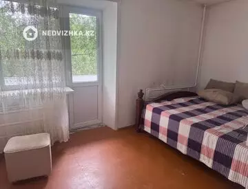 2-комнатная квартира, этаж 3 из 5, 41 м²
