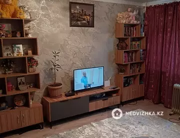 2-комнатная квартира, этаж 4 из 5, 35 м²