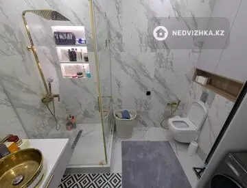 4-комнатная квартира, этаж 10 из 16, 148 м²