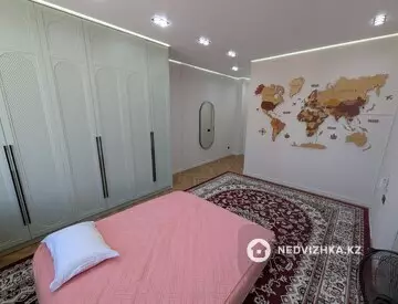 4-комнатная квартира, этаж 10 из 16, 148 м²