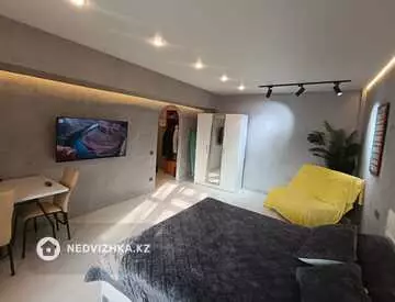1-комнатная квартира, этаж 4 из 5, 32 м²
