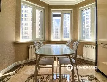 178.4 м², 4-комнатная квартира, этаж 4 из 21, 178 м², изображение - 21