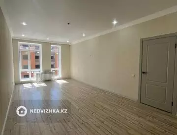 1-комнатная квартира, этаж 4 из 5, 51 м²