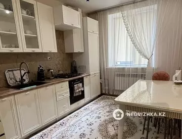 2-комнатная квартира, этаж 8 из 9, 89 м²