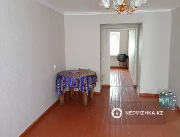 2-комнатная квартира, этаж 5 из 5, 45 м²