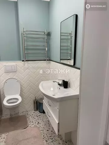2-комнатная квартира, этаж 3 из 6, 65 м²