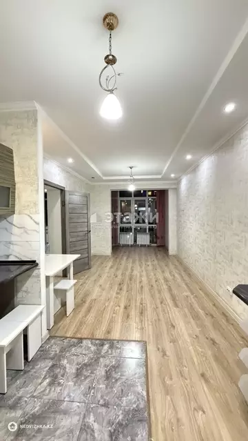 2-комнатная квартира, этаж 7 из 10, 53 м²