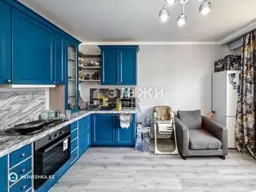 2-комнатная квартира, этаж 8 из 10, 50 м²