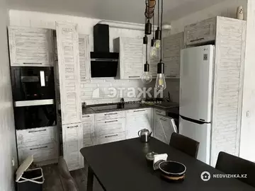 2-комнатная квартира, этаж 17 из 18, 60 м²