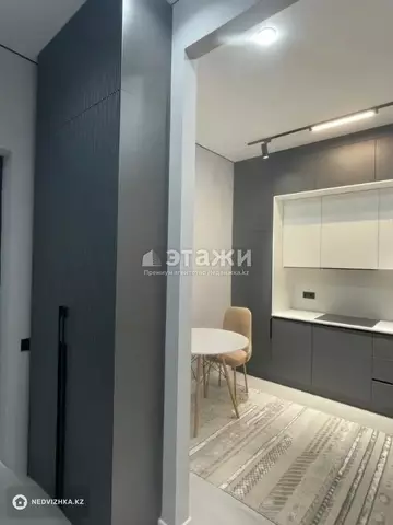 2-комнатная квартира, этаж 2 из 18, 60 м²