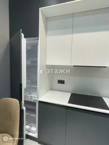 2-комнатная квартира, этаж 2 из 18, 60 м²