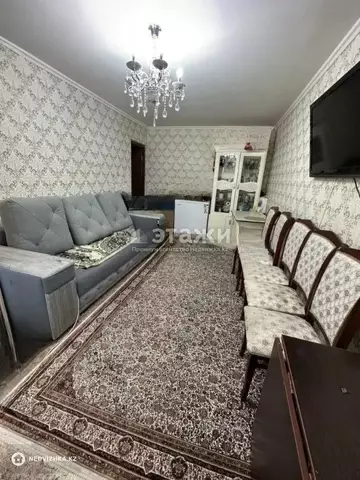 2-комнатная квартира, этаж 4 из 4, 42 м²